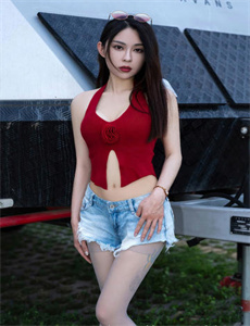 《少妇肉欲系列1000篇-兜儿grf》