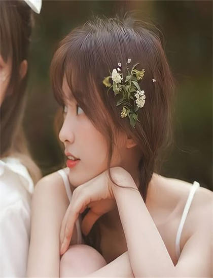 全新视角看未来媳妇本地郎的哲学思考与人生智慧——东方与西方的碰撞