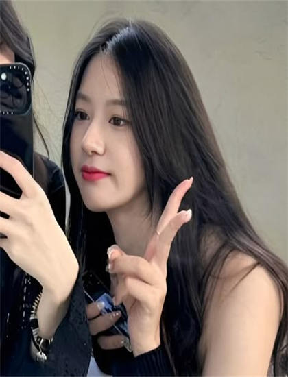 《偶像沙龙：你话真多》故事脉络梳理：主线与支线情节完整独立解读，票房冠军